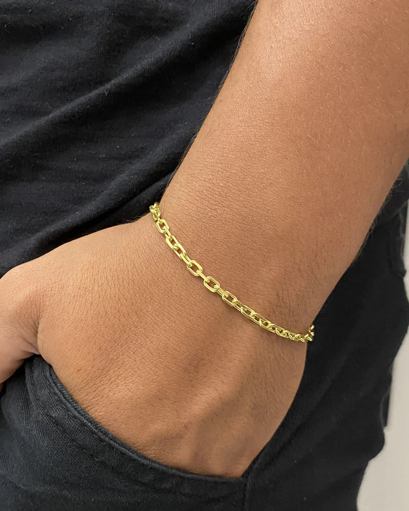 PULSEIRA CADEADO DE QUINA 4MM